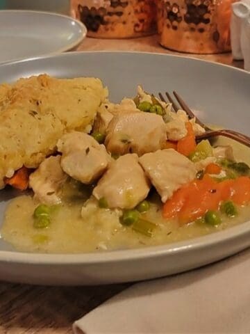 finished and plated chicken cobbler